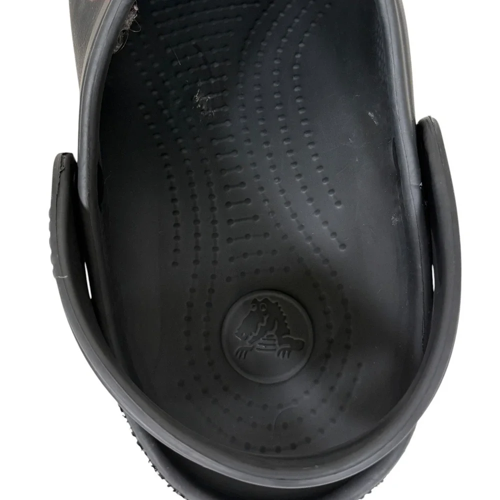 Crocs Crocband Clogs Black White Striped Midsole Mens 7 Womens 9 11016-001